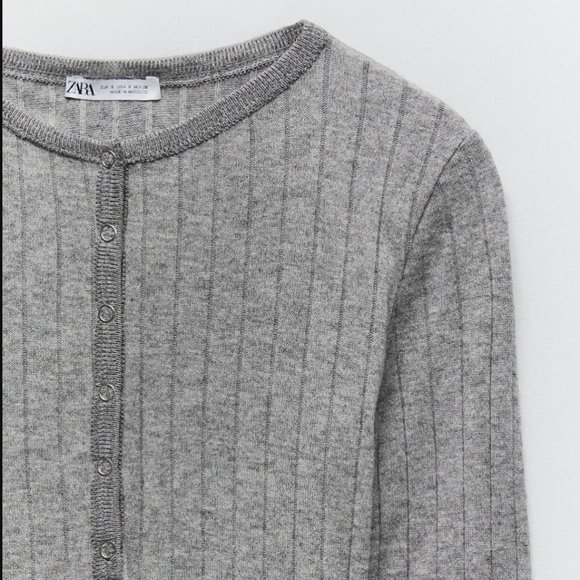 ZARA GRAY STRETCH BUTTONED RIBBED POLO BODYSUIT - Picture 2 of 4